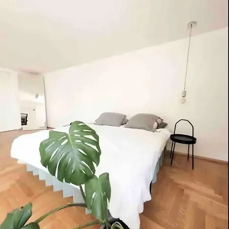 Apartment Beautiful In